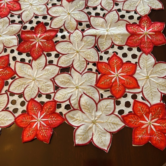 Small holiday table runner.  Off white, red poinsettias with gold stitching. - Picture 2 of 3